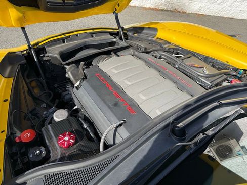 Used 2014 Chevrolet Corvette Stingray Coupe w/ 2LT Preferred Equipment Group image 18