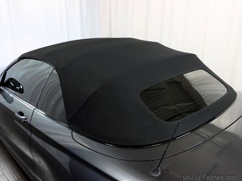 Used 2016 BMW 228i xDrive Convertible AWD/4WD image 11
