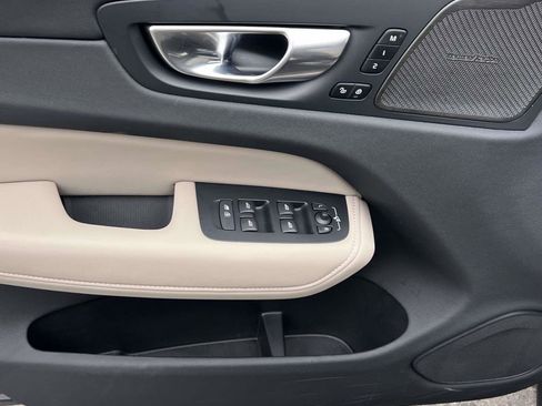 Used 2026 Volvo XC60 B5 Core w/ Protection Package Premier image 14