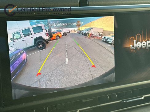 Used 2025 Jeep Wrangler Unlimited Sahara w/ Safety Group image 20