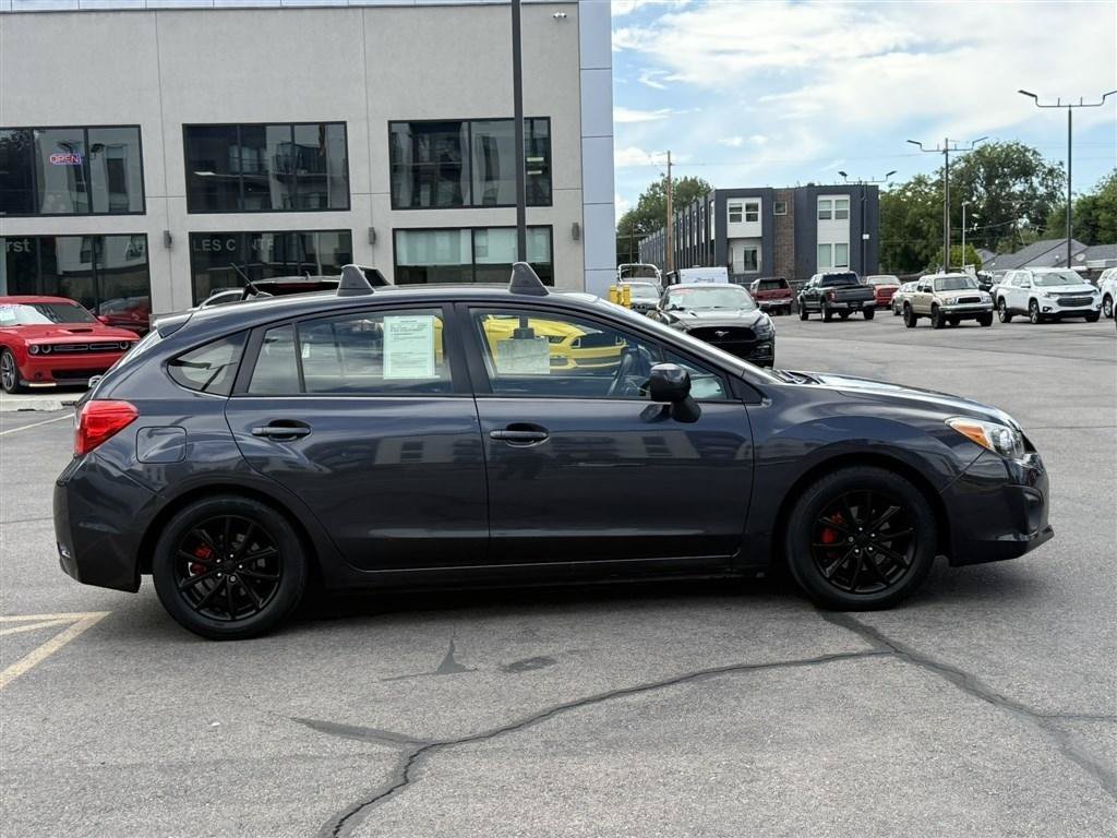 Used 2013 Subaru Impreza 2.0i Premium w/ All-Weather Pkg AWD/4WD image 8