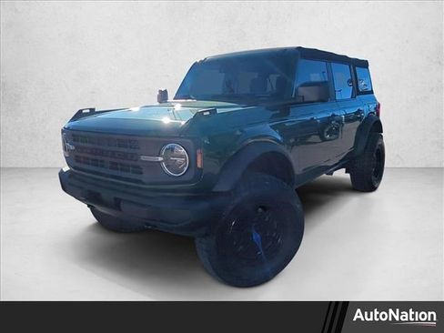 Used 2022 Ford Bronco 4-Door image 1