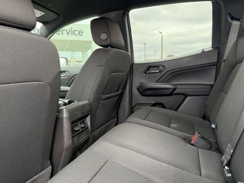 New 2026 GMC Canyon Elevation w/ Convenience Package image 18