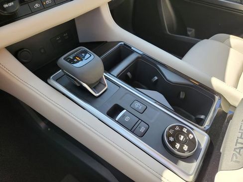 New 2026 Nissan Pathfinder SL AWD/4WD image 20