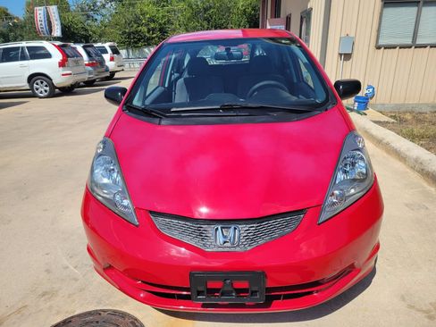 Used 2010 Honda Fit image 9
