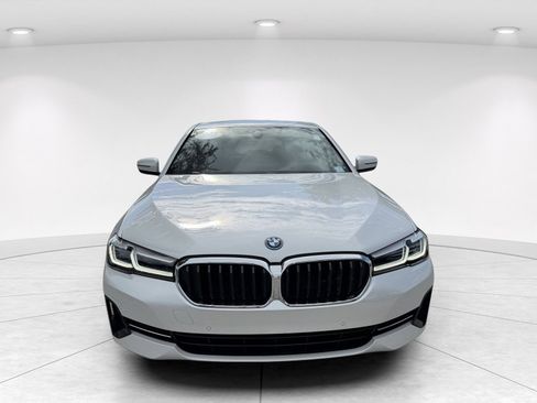 Certified 2023 BMW 530e w/ Premium Package RWD image 2