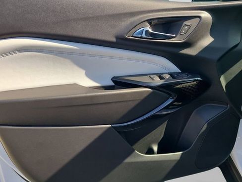 New 2026 Chevrolet Trax LT image 27