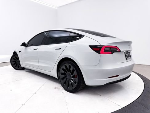 Used 2023 Tesla Model 3 Performance image 2