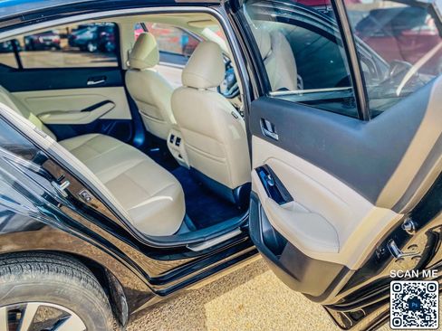 Used 2021 Nissan Altima 2.5 SL image 14