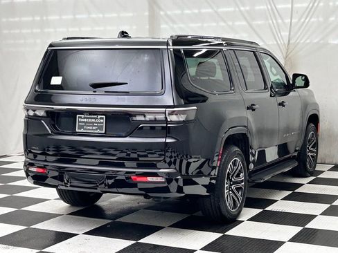 New 2026 Jeep Grand Wagoneer 4WD image 7