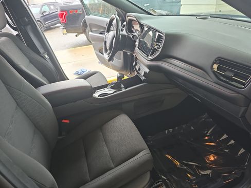 Used 2024 Dodge Durango R/T w/ Trailer Tow Group IV image 10