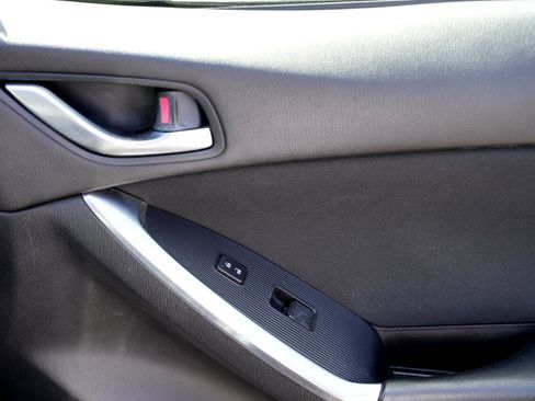 Used 2015 MAZDA CX-5 Sport w/ Bluetooth Audio Package image 20