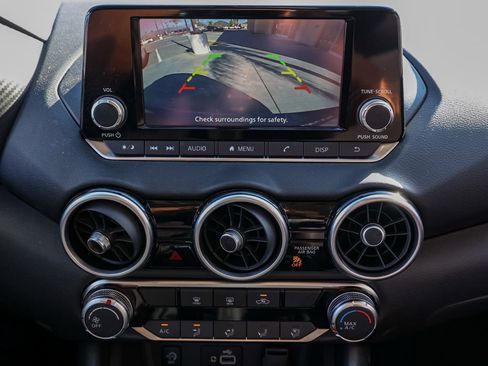 Used 2025 Nissan Sentra S image 29