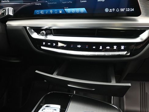 New 2026 Cadillac Lyriq Luxury image 29