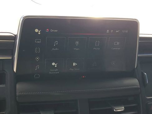 Used 2022 GMC Yukon SLT w/ SLT Premium Package image 17