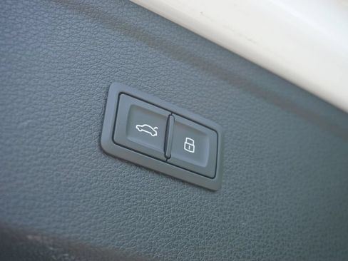 Used 2019 Audi Q5 2.0T Premium Plus AWD/4WD image 34