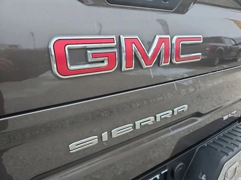 Used 2020 GMC Sierra 1500 SLT image 9
