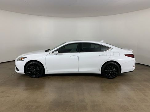 Used 2023 Lexus ES 350 F Sport w/ Accessory Package (Z2) image 16
