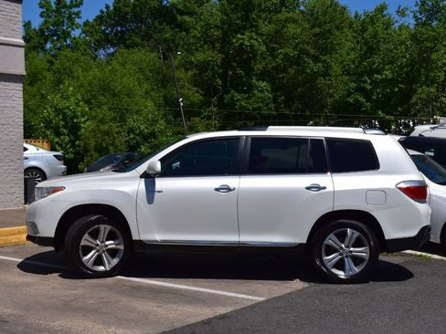 Used 2013 Toyota Highlander Limited AWD/4WD image 3