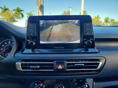 Used 2021 Kia Seltos S image 20