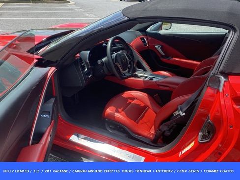 Used 2016 Chevrolet Corvette Z06 w/ 3LZ Preferred Equipment Group image 19
