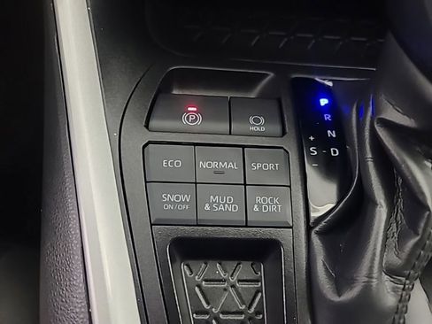 Used 2024 Toyota RAV4 XLE image 36