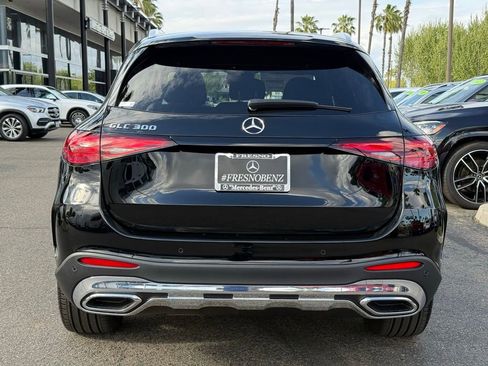 New 2026 Mercedes-Benz GLC 300 image 18