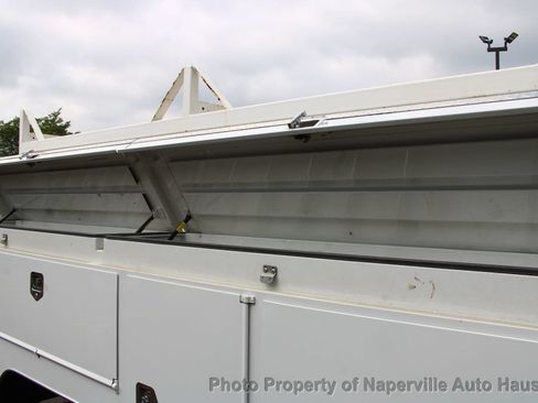 Used 2022 Ford F550 2WD Regular Cab Super Duty image 12