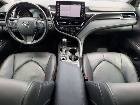Used 2023 Toyota Camry XSE image 11