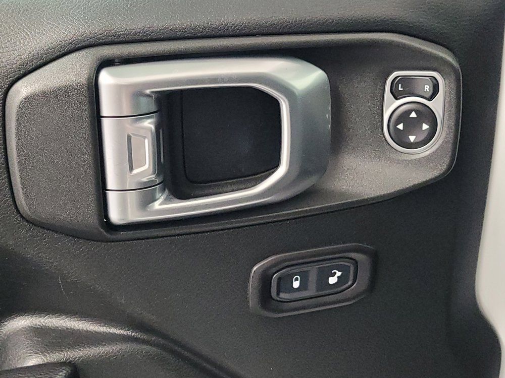 Used 2018 Jeep Wrangler Unlimited Sport S AWD/4WD image 27