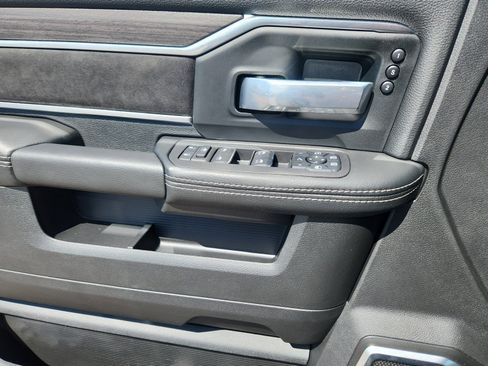 New 2025 RAM 2500 Laramie image 14