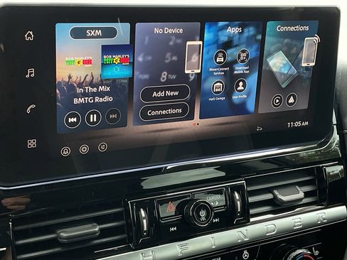 New 2026 Nissan Pathfinder SL image 33