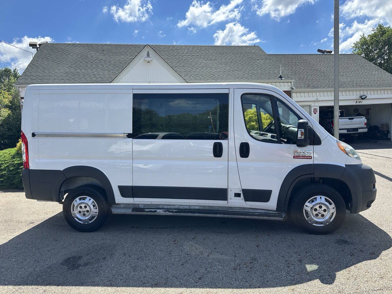 Used 2016 RAM ProMaster 1500 w/ Premium Appearance Group FWD image 9