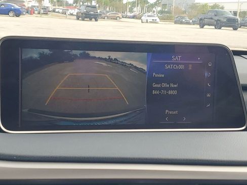 Used 2018 Lexus RX 350L AWD image 31