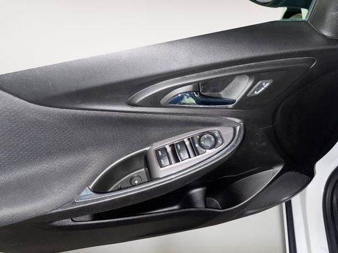 Used 2022 Chevrolet Malibu LT image 16