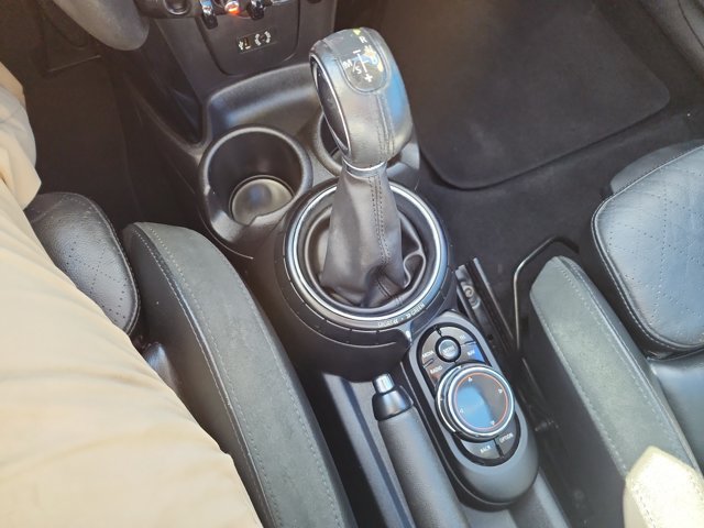 Used 2015 MINI Cooper S FWD image 12
