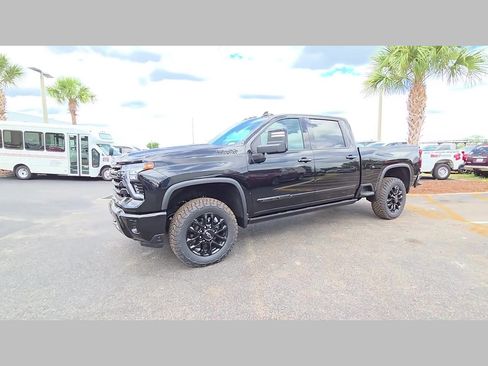New 2026 Chevrolet Silverado 2500 High Country w/ Midnight Edition AWD/4WD image 25