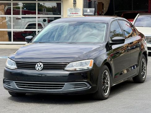 Used 2014 Volkswagen Jetta S FWD image 3