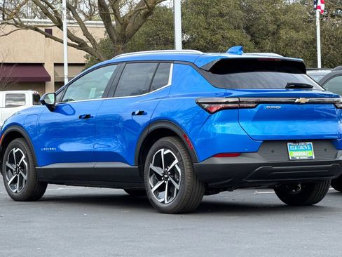 New 2026 Chevrolet Equinox EV LT image 5