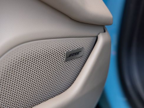 Certified 2024 Porsche Taycan 4 Cross Turismo image 23