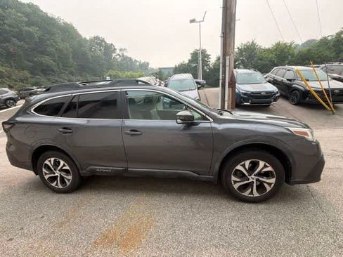 Used 2020 Subaru Outback Limited w/ Popular Package #2 AWD/4WD image 4