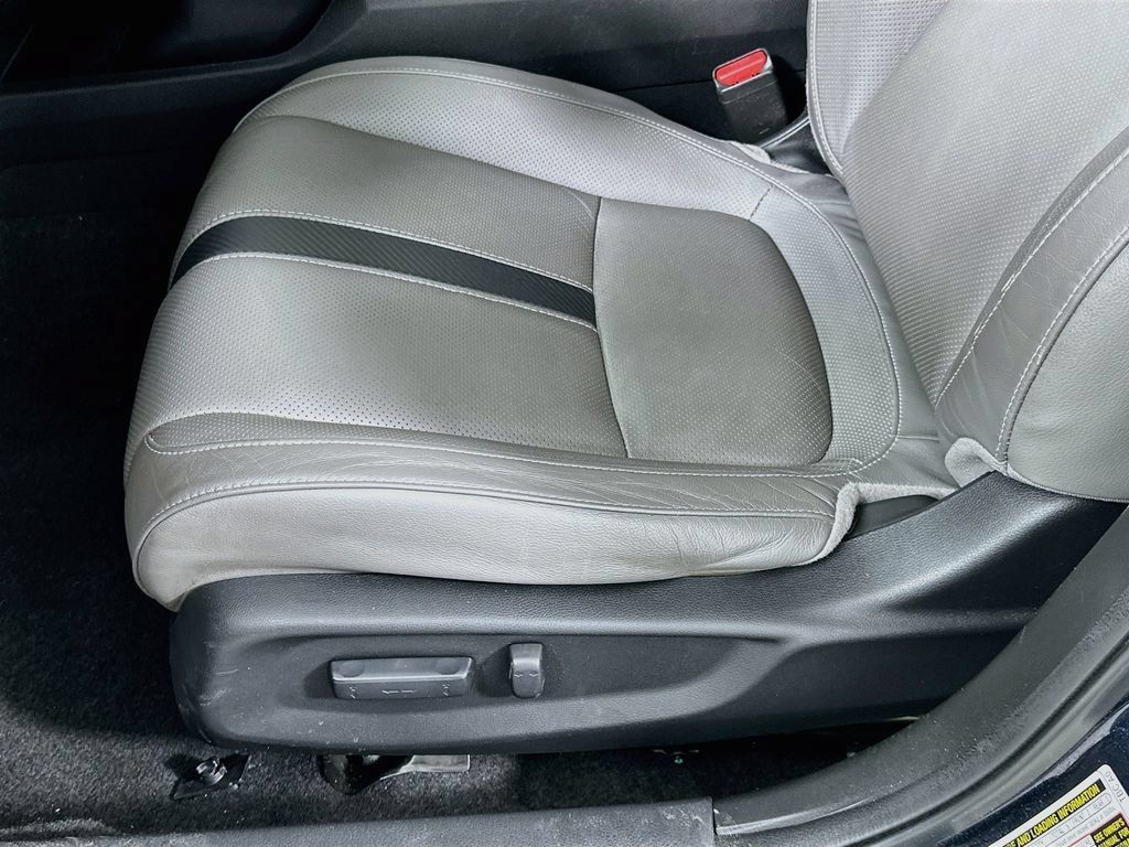 Used 2016 Honda Civic Touring image 20