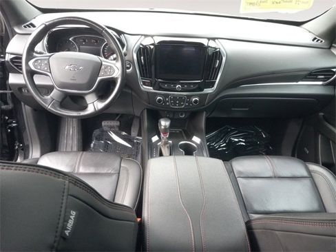 Used 2022 Chevrolet Traverse RS image 10