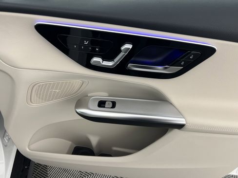 New 2026 Mercedes-Benz GLC 300 4MATIC image 26