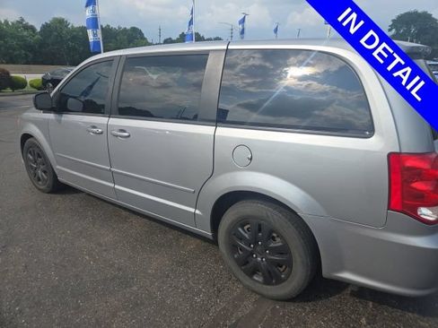 Used 2014 Dodge Grand Caravan SE w/ Quick Order Package 29E SE FWD image 5