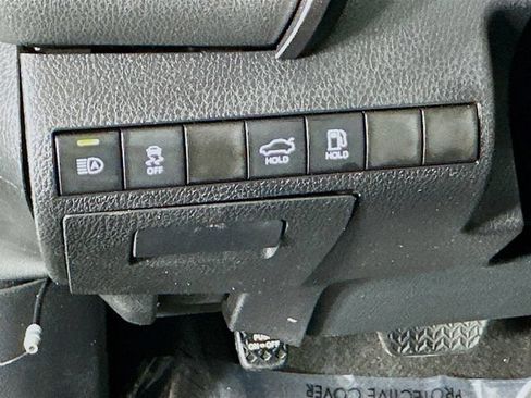 Used 2023 Toyota Camry LE FWD image 12