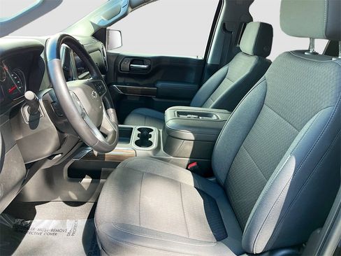 Used 2022 Chevrolet Silverado 1500 LT Trail Boss w/ Convenience Package II image 22