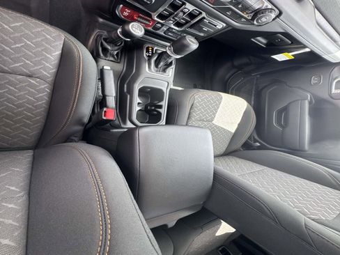 New 2026 Jeep Gladiator Mojave AWD/4WD image 24