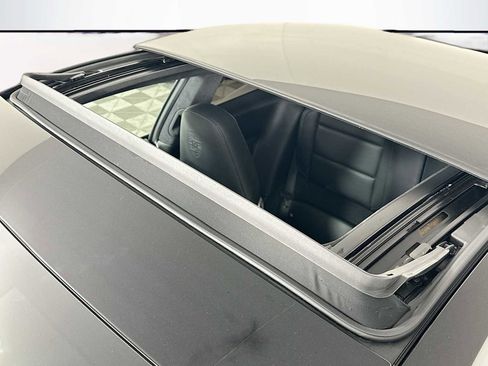 Certified 2014 Porsche 911 Turbo image 21