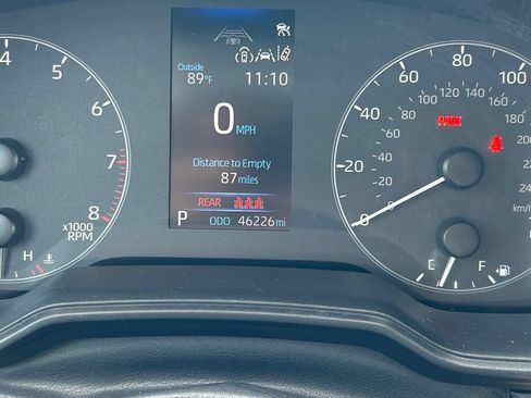 Used 2024 Toyota Corolla LE FWD image 30